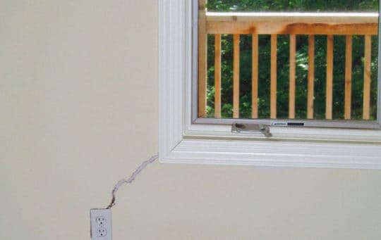 window crack repair